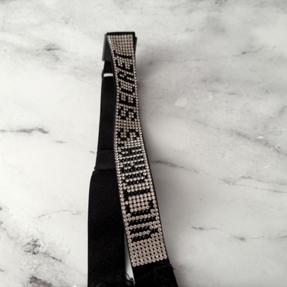 Victoria's Secret Black Lace Bra - Picture 2 of 3